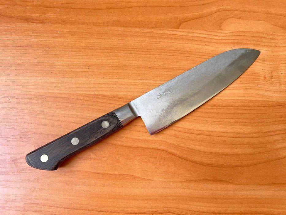 Винтажный кухонный японский нож Сантоку Takara-no Honwarikomi