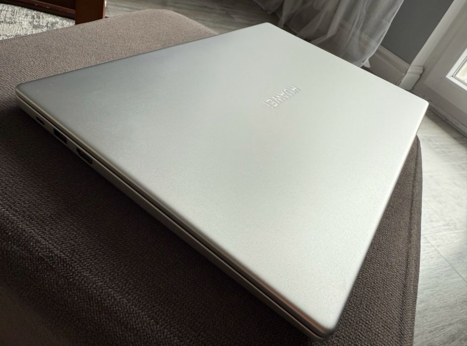 Laptop Huawei MateBook D15 2022 JakNowy !!! 15,6” i3-11th 8GbRAM 256.