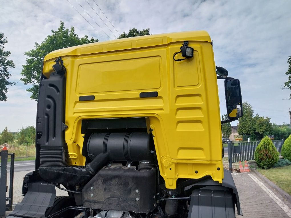 MAN TGS 32.400 8X2 asenizacyjny-do zabudowy