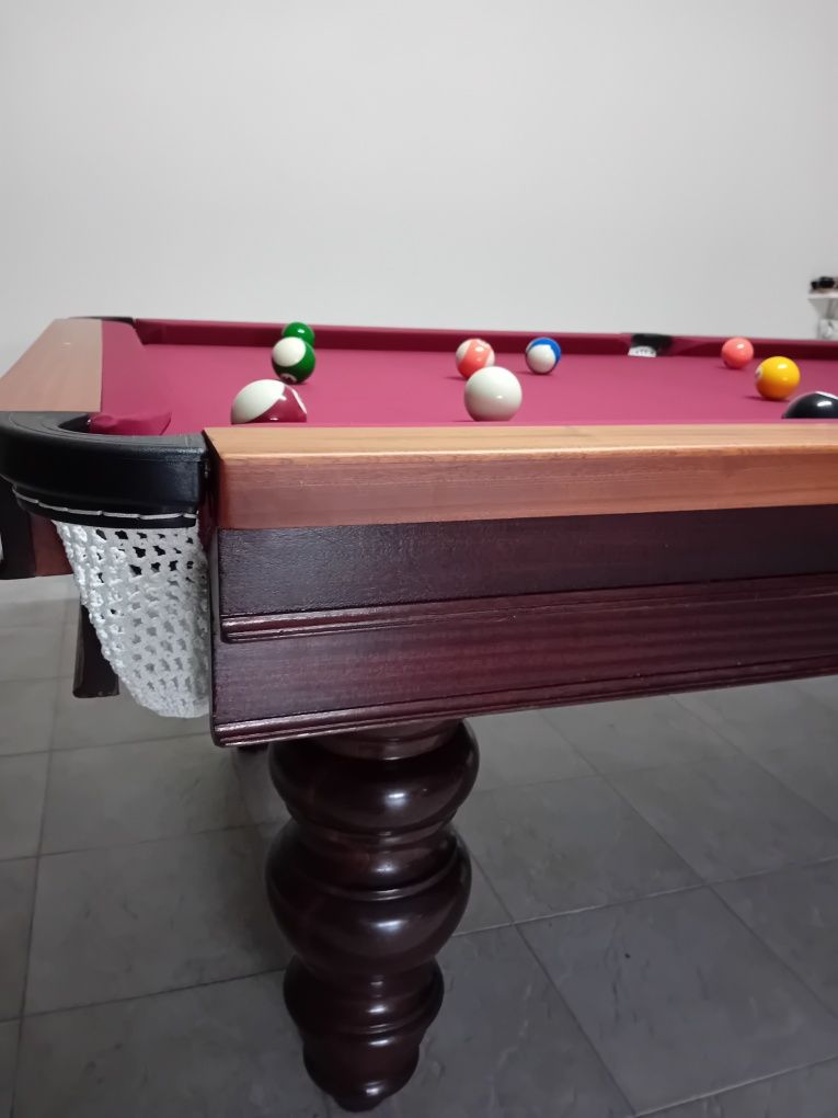 Mesa snooker impecavel