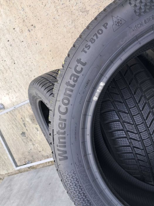 Резина зима 95% протектор Continental 215/55 R17 TS870P