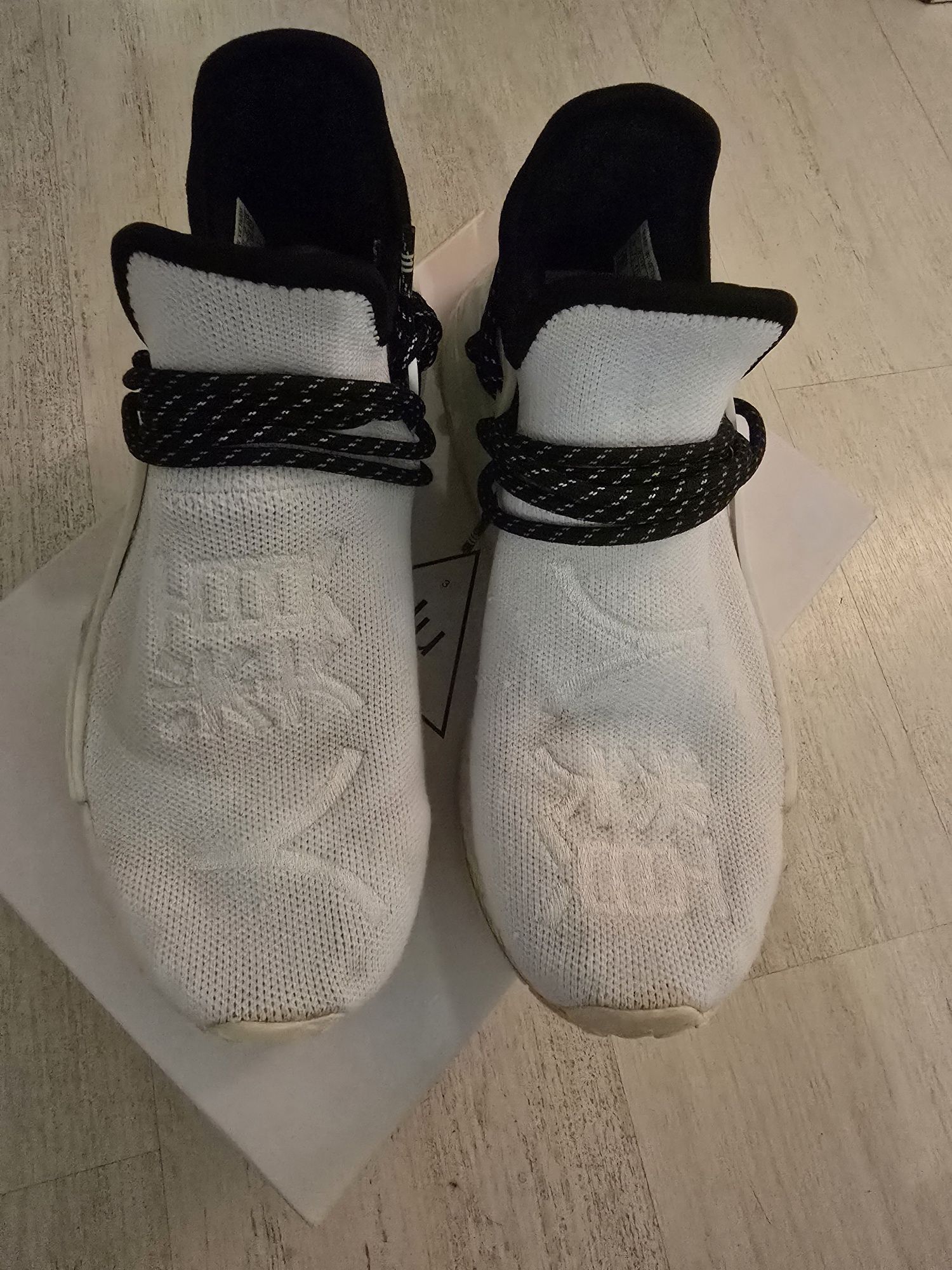 Adidasy Pharrell Williams roz EU 39