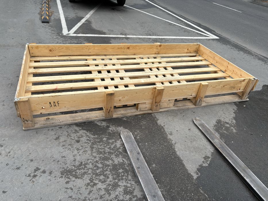 Skrzynia drewniana ,skrzynio-paleta