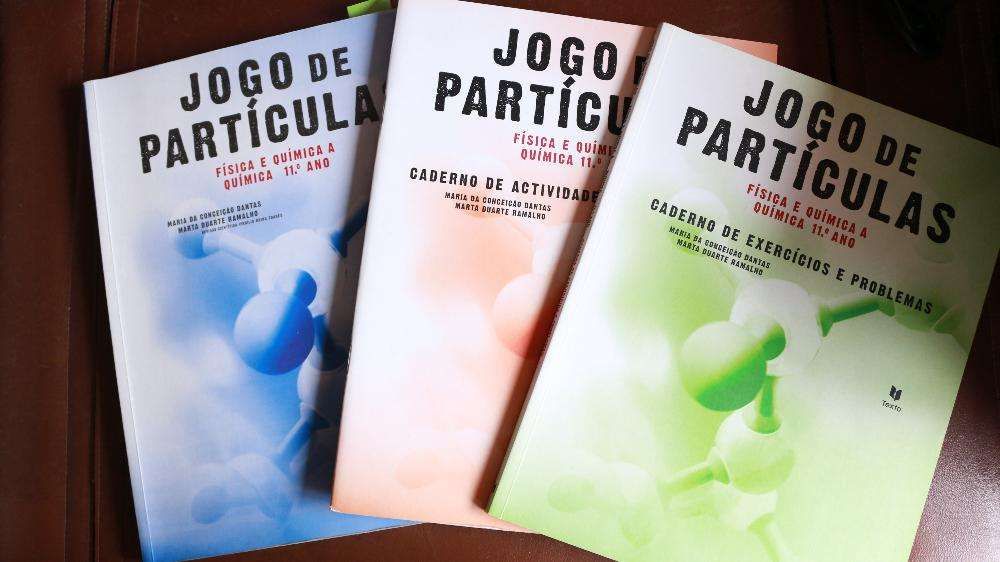 Livro "Jogo de Partículas" Física e Química 11º ano