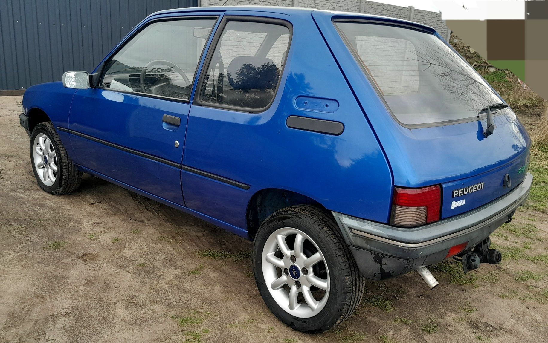 Peugeot 205 1.4benzynka maly klasyk z Niemiec