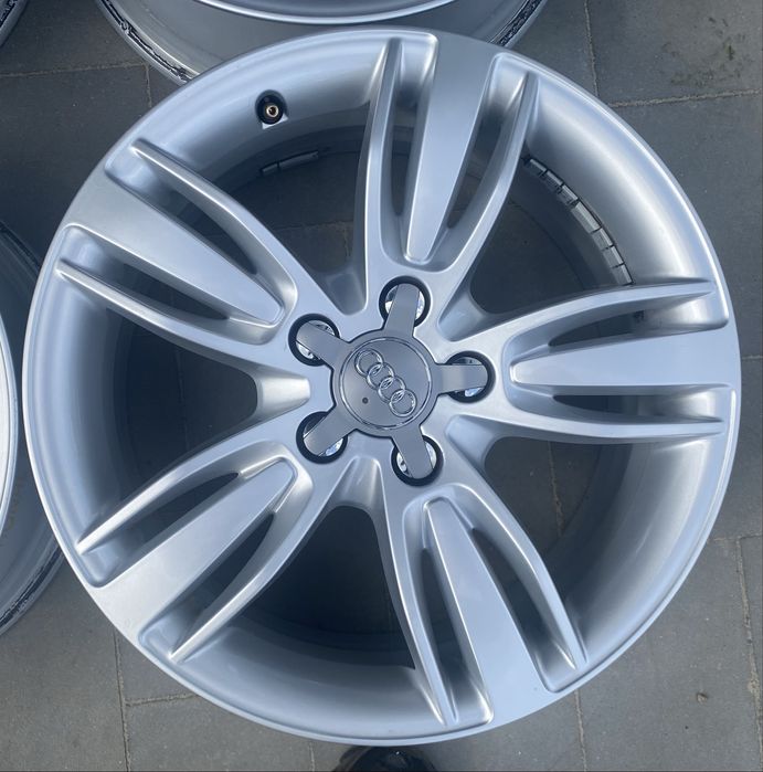 Felgi aluminiowe 17” Audi Q3 8U0 83A A3 8Y A4 B7 A6 C6 5x112 ET 33