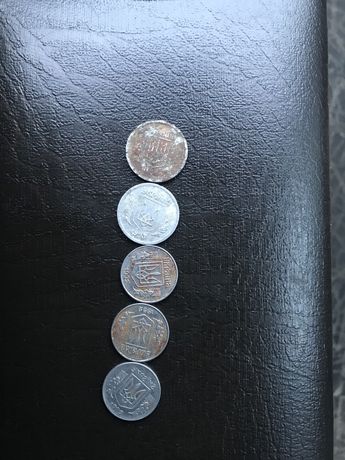 Продам монети україни