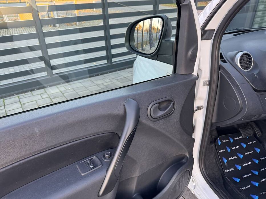 Renault Kangoo 2019 freshauto