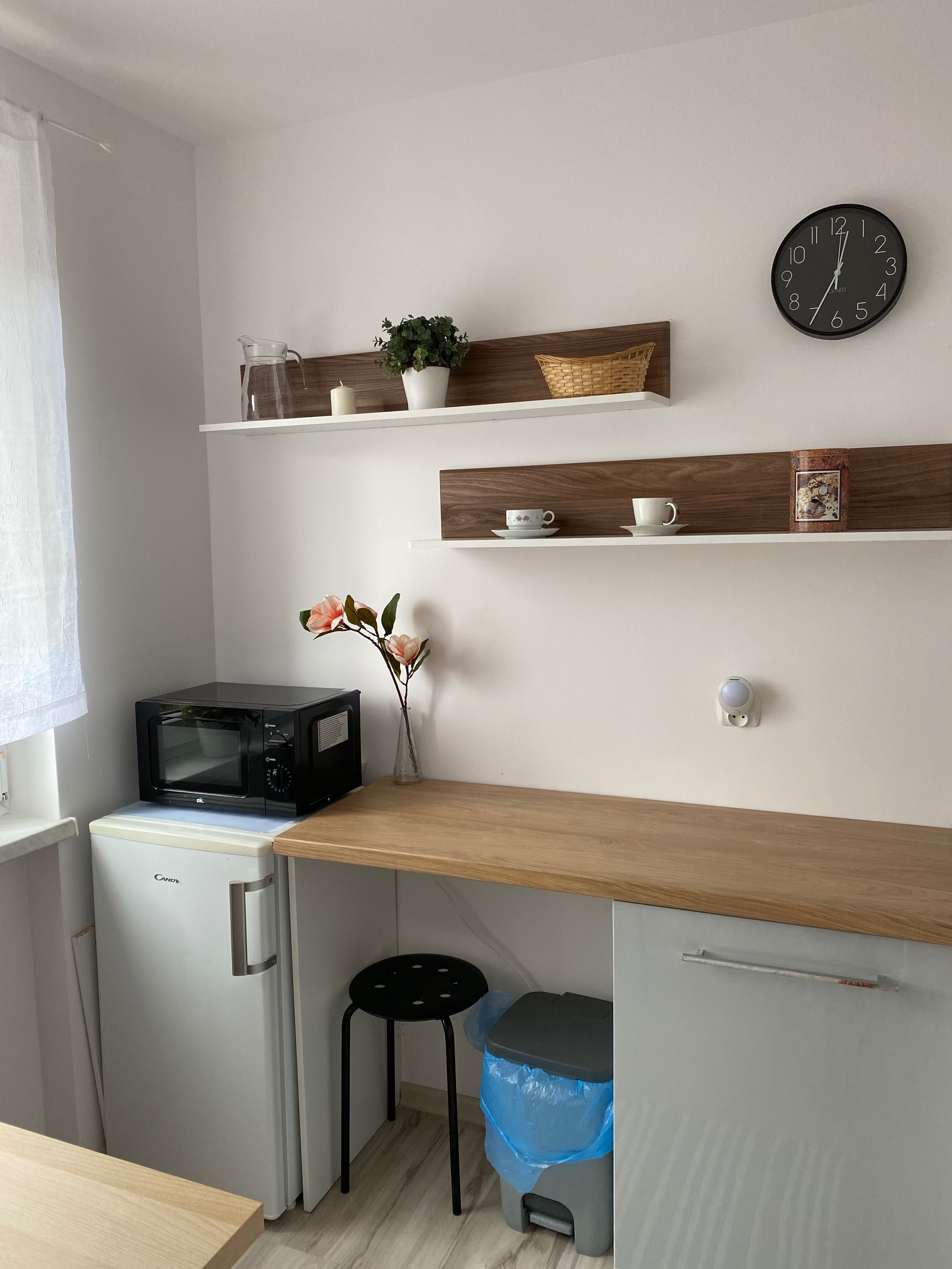 apartament mieszkanie pracownicze noclegi tanie spanie 4-5 osób fVAT