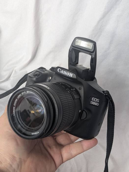 Canon EOS 1300D tylko 5,3K zdjęć mega zestaw
