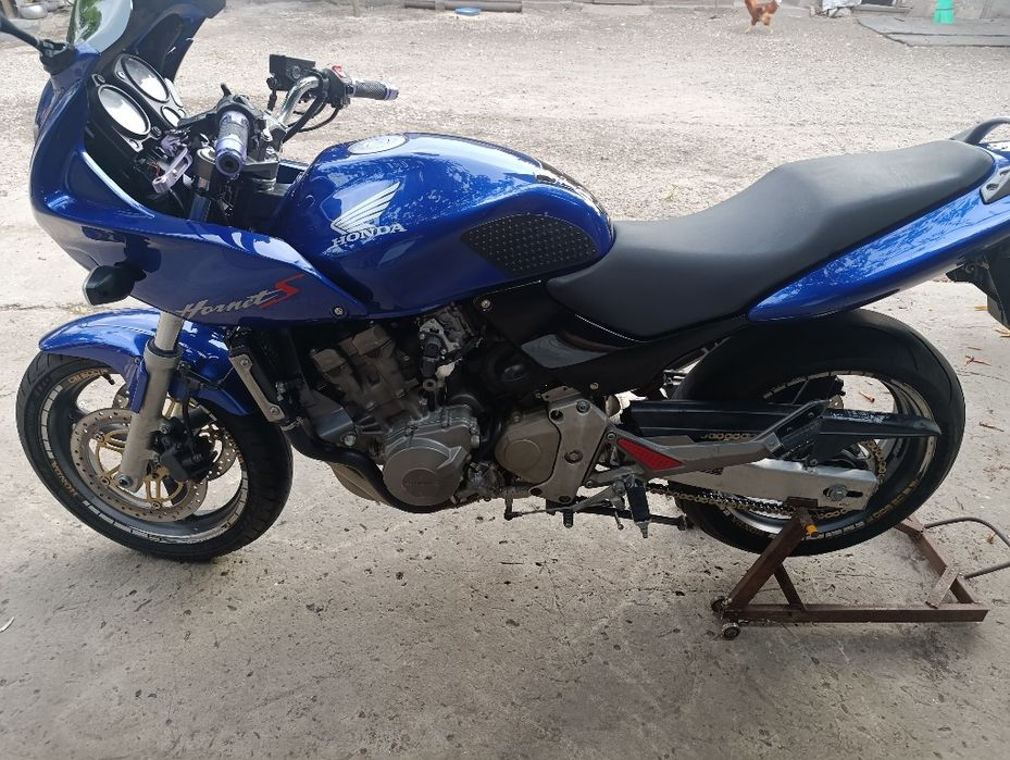 Продам Honda Hornet 600F