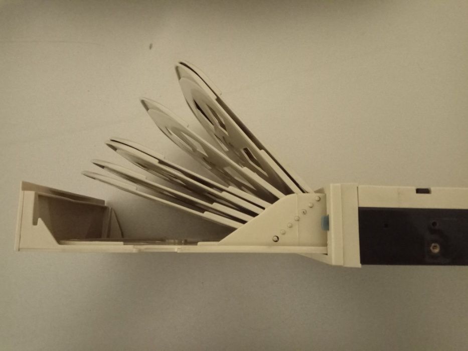 Gaveta de CDs para PC Computador como NOVA