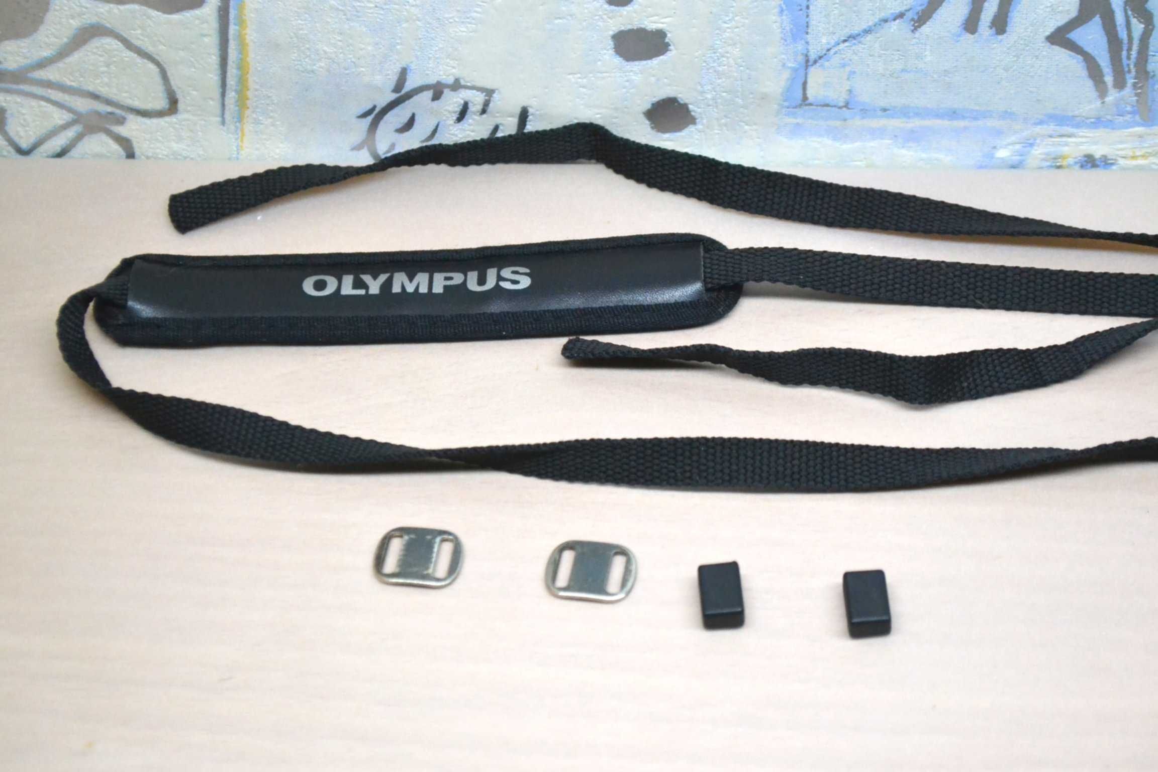 oryginalny pasek OLYMPUS do aparatu lustrzanki uni oryginał ładny