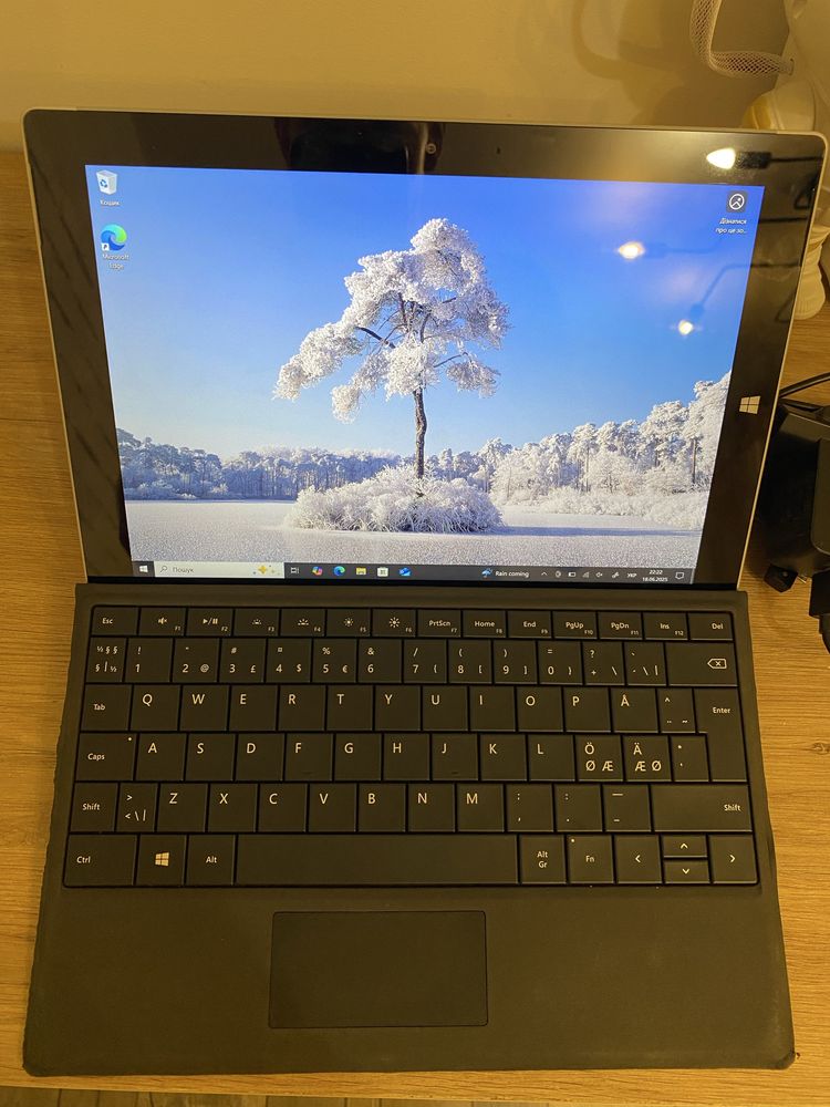 Microsft Surface 3 Atom x7-Z8700/4gbRAM/64gb SSD/ ОПТ КИЕВ