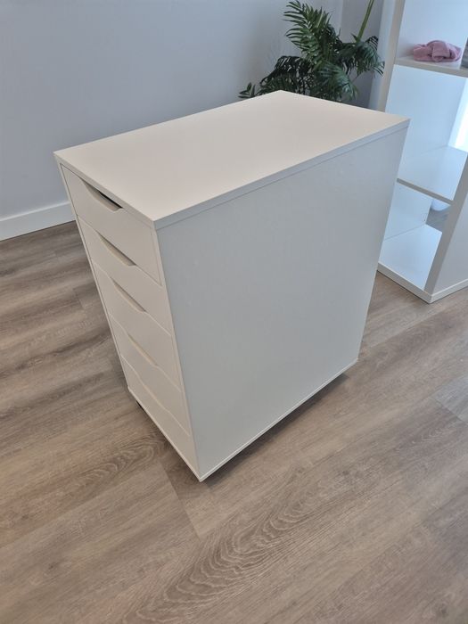 Movel de gavetas ikea para secretária (Alex)