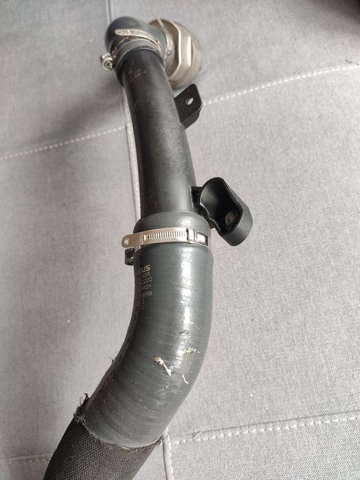 WĄŻ RURA TURBO Intercoolera  1.3 TCe  Duster Renault Scenic Megane