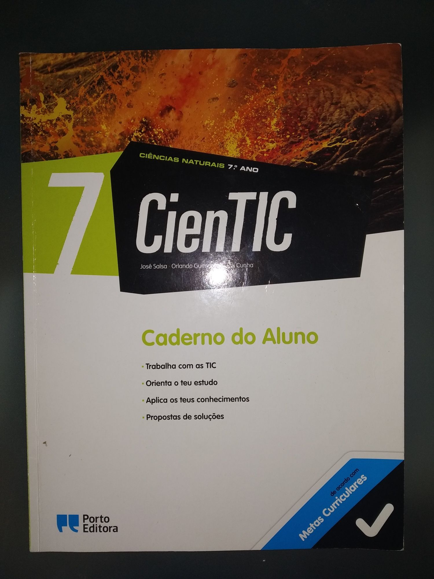 Caderno do Aluno - Cientic 7 - Ciências Naturais - Porto Editora