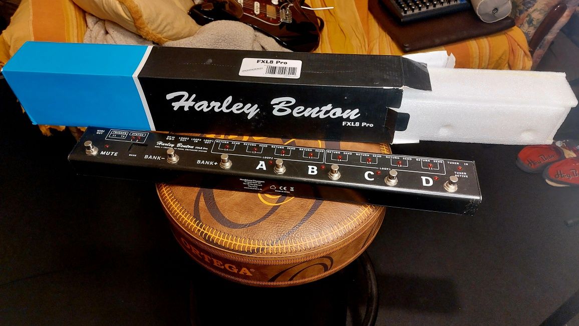Pedais de guitarra e pedalboard (Beetronics, MXR, HB, TrueTone, TC)
