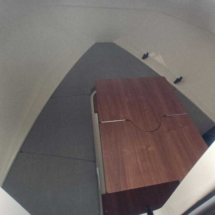 Quicksilver Activ 555 Cabinado c. Mercury 115hp CT ELPT EFI NOVO