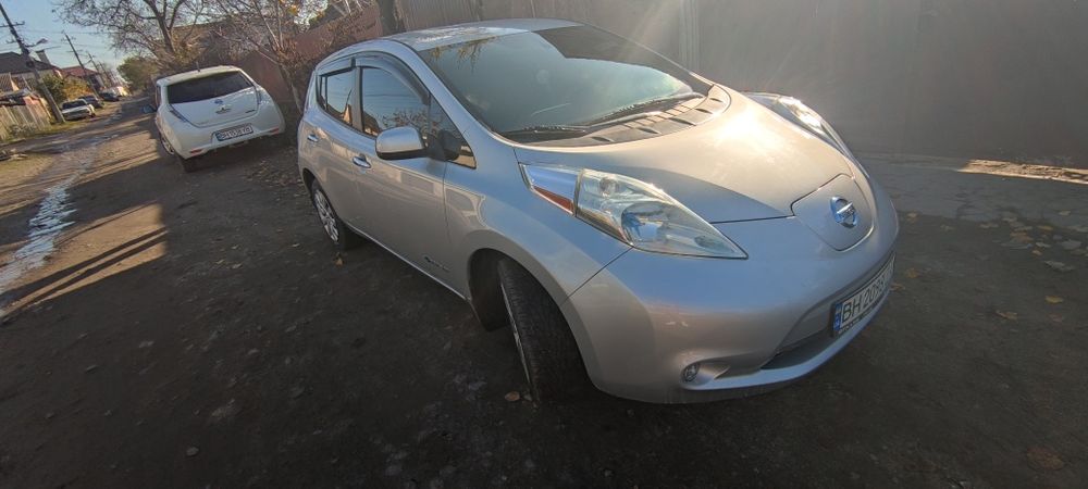 Продам нисан лиф