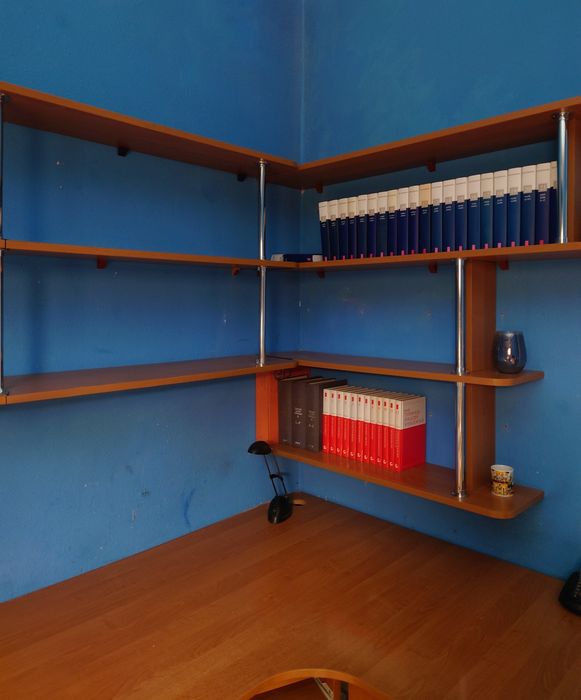 Oddam zestaw mebli biurko, szafki, półki i szuflady