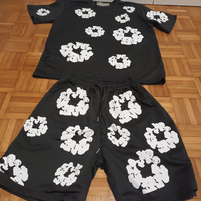 Conjunto denim tears