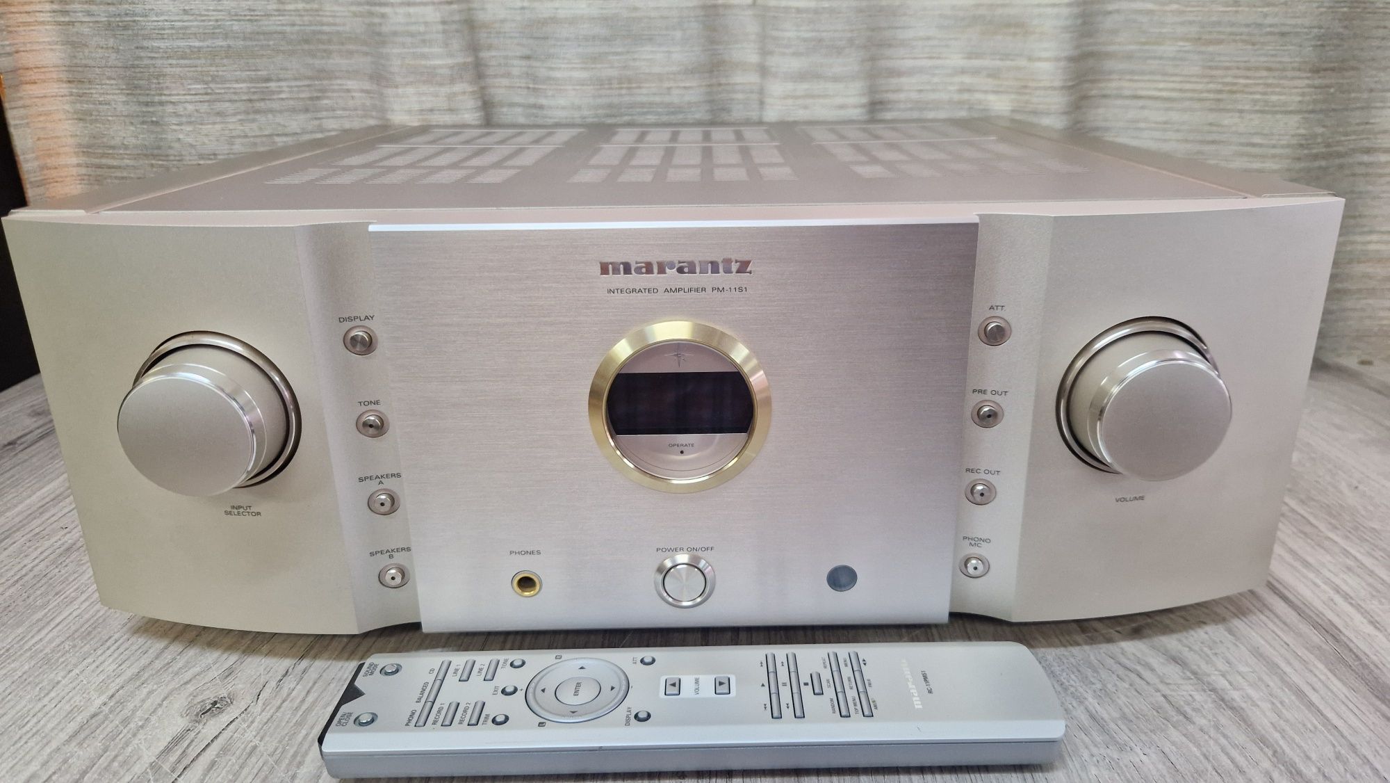 Підсилювач Marantz PM-11S1