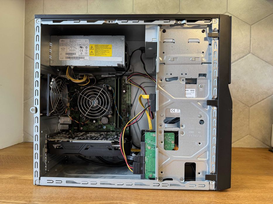 Tani komputer do gier z GTX1050 8GB RAM i dyskiem SSD+HDD