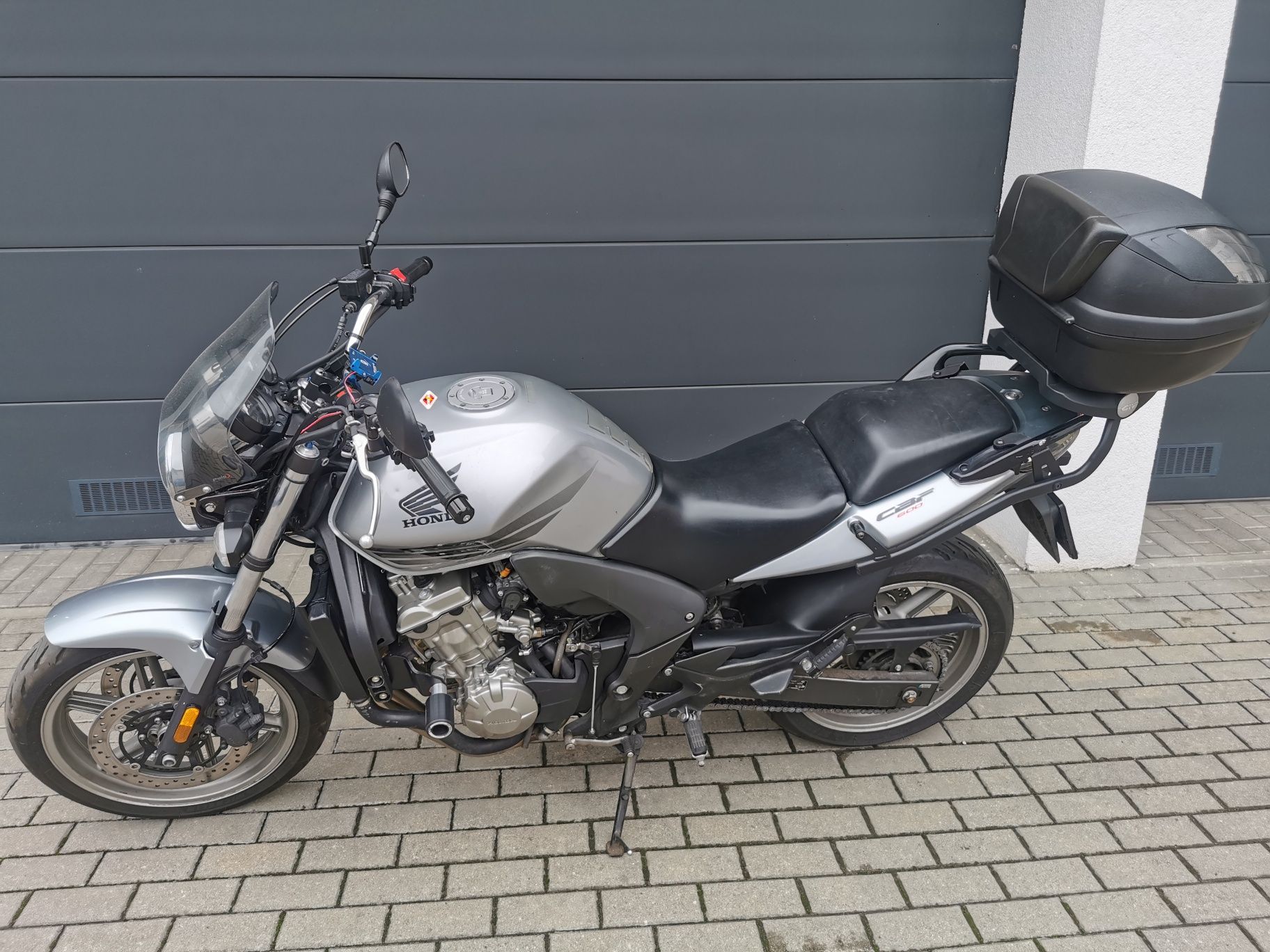 Sprzedam Honda Cbf 600