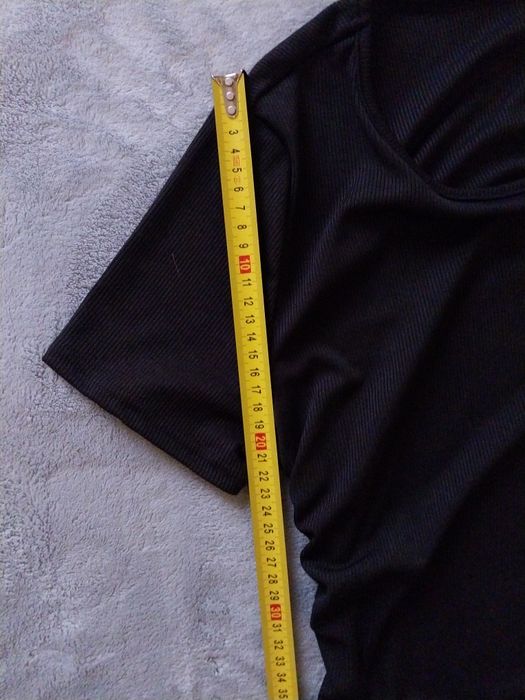 Чёрное красивое платье