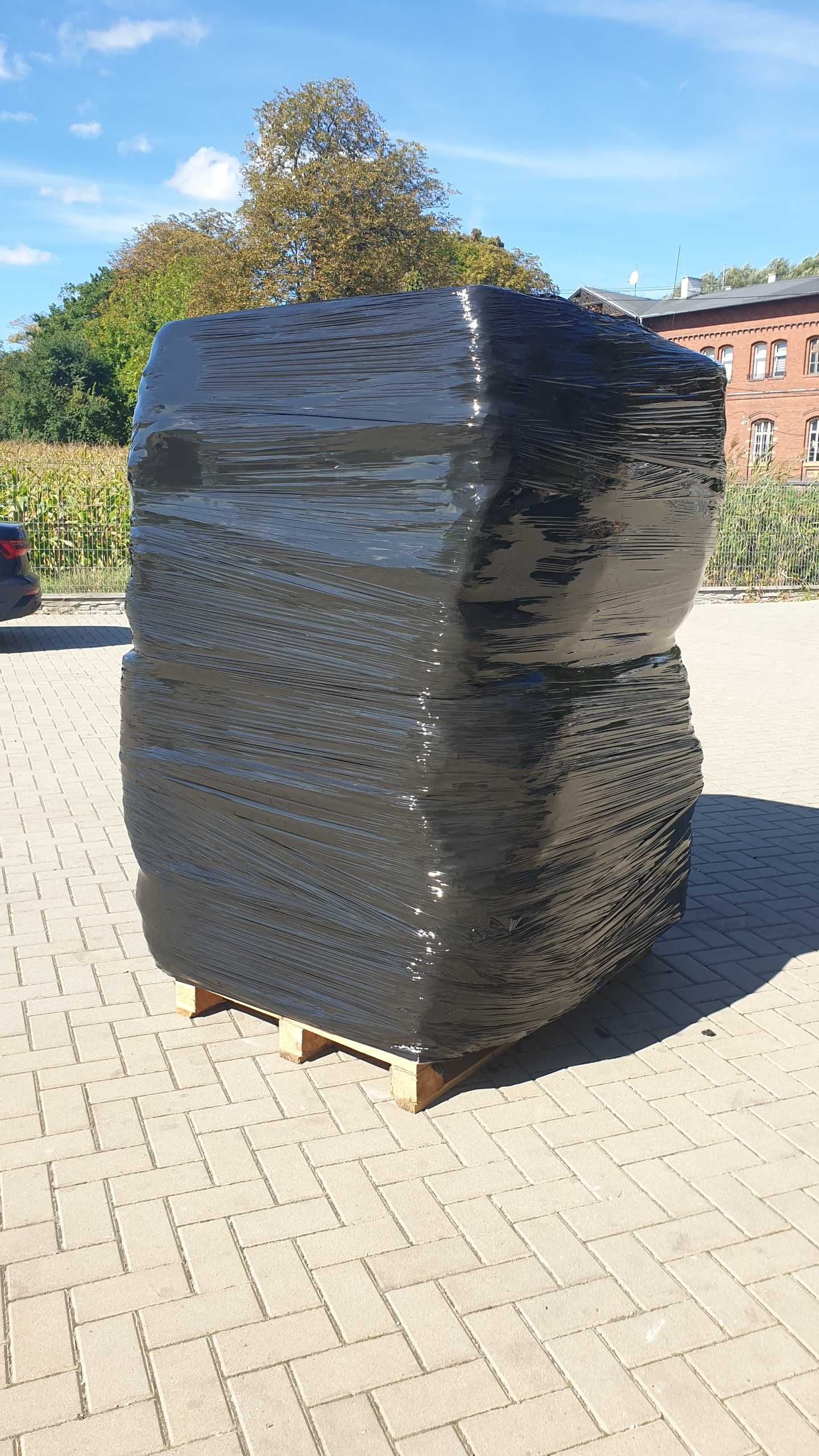 Podłoże jeździeckie flizelina ujeżdżalnia geotekstylia na każdą pogodę