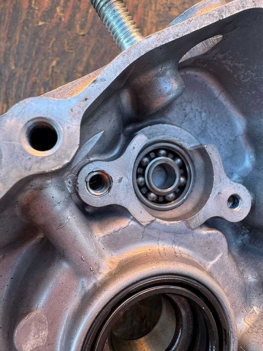 kartery karter komplet blok pokrywa lewy prawy suzuki rm 85 r 02-04