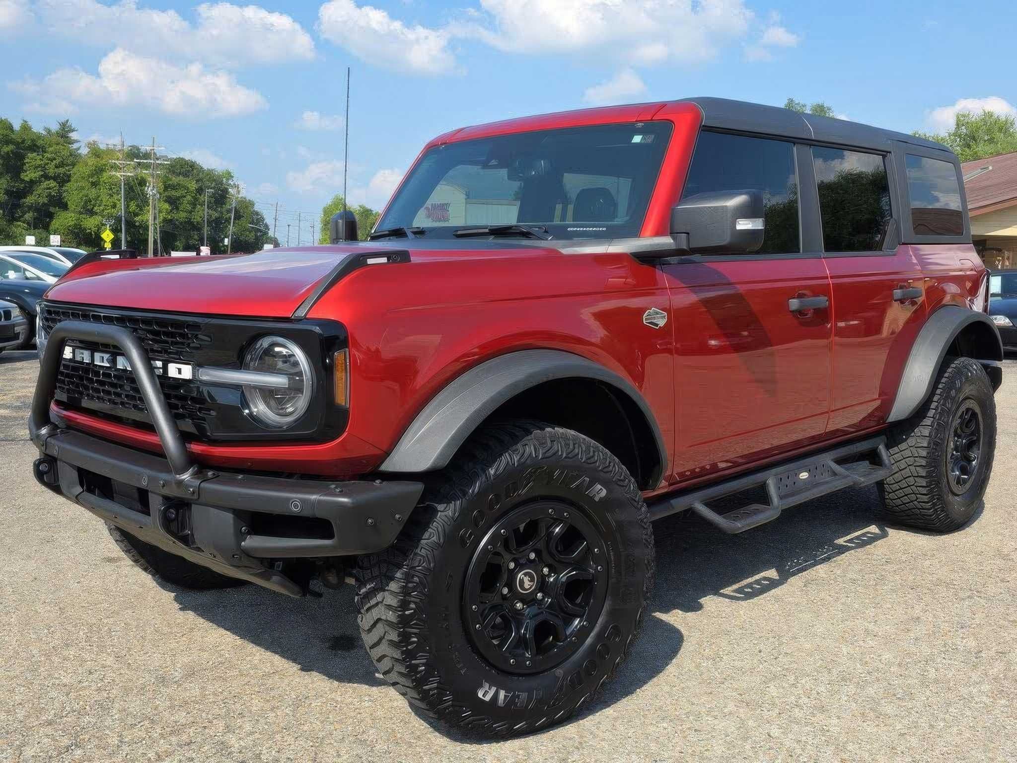 2022 Ford Bronco Wildtrak Advanced 4-Door 4WD