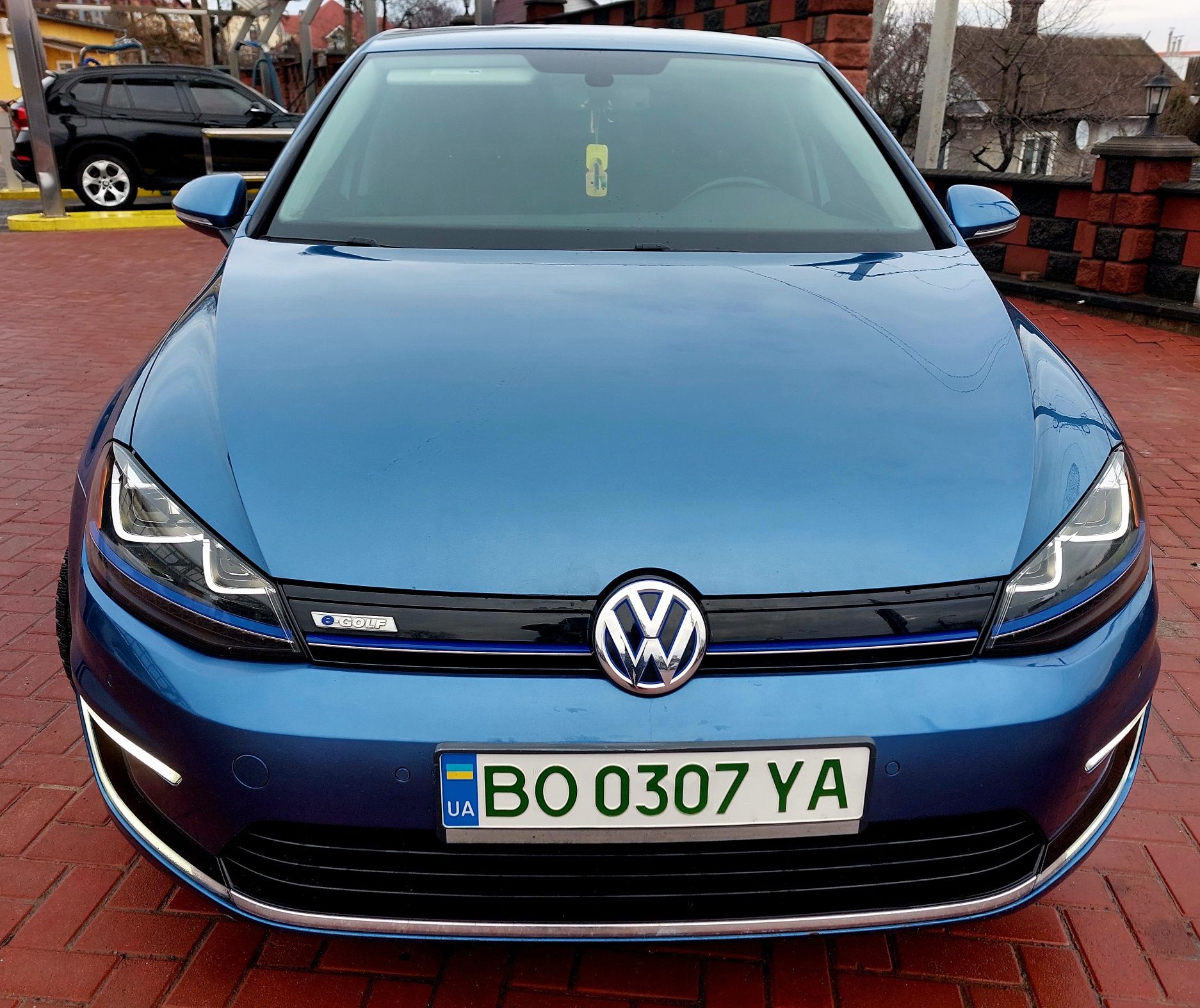 Volkswagen eGolf 2015 Фольксваген е Гольф