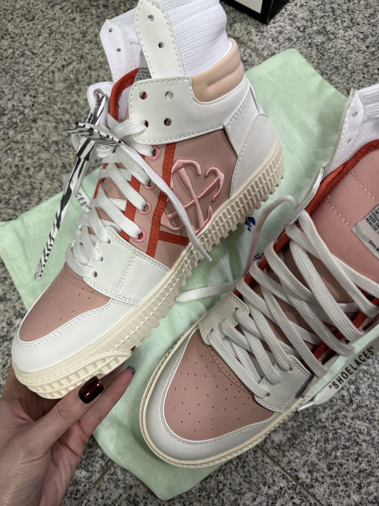 Кросівки кеди білі шкіряні 3.0 Off Court Off-White хайтопи 41р.