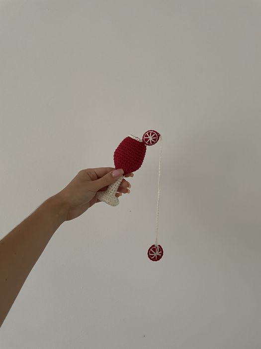 Szydełkowy breloczek wino aperol