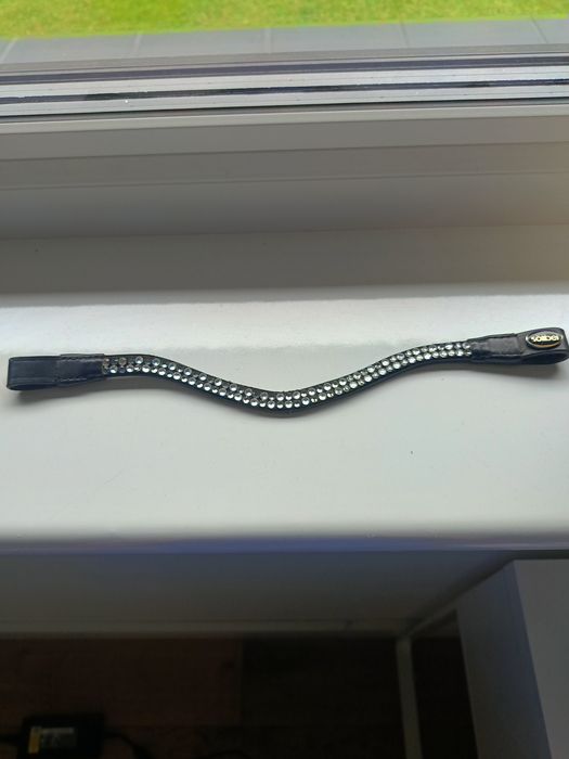 Naczółek marki Sõlibel z kryształkami