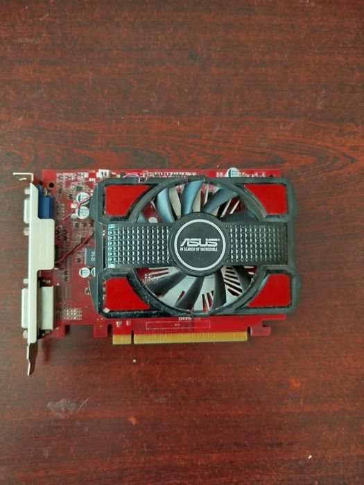Відеокарта Asus radeon R7 неробоча
