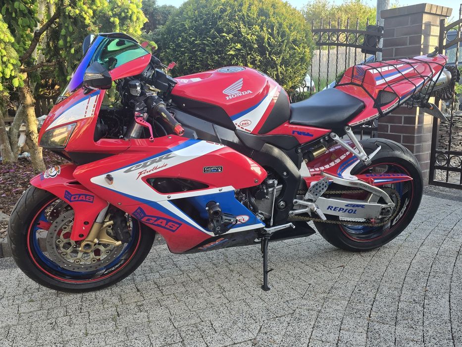 Honda CBR 1000 RR sc 57 w orginale HRC malowanie