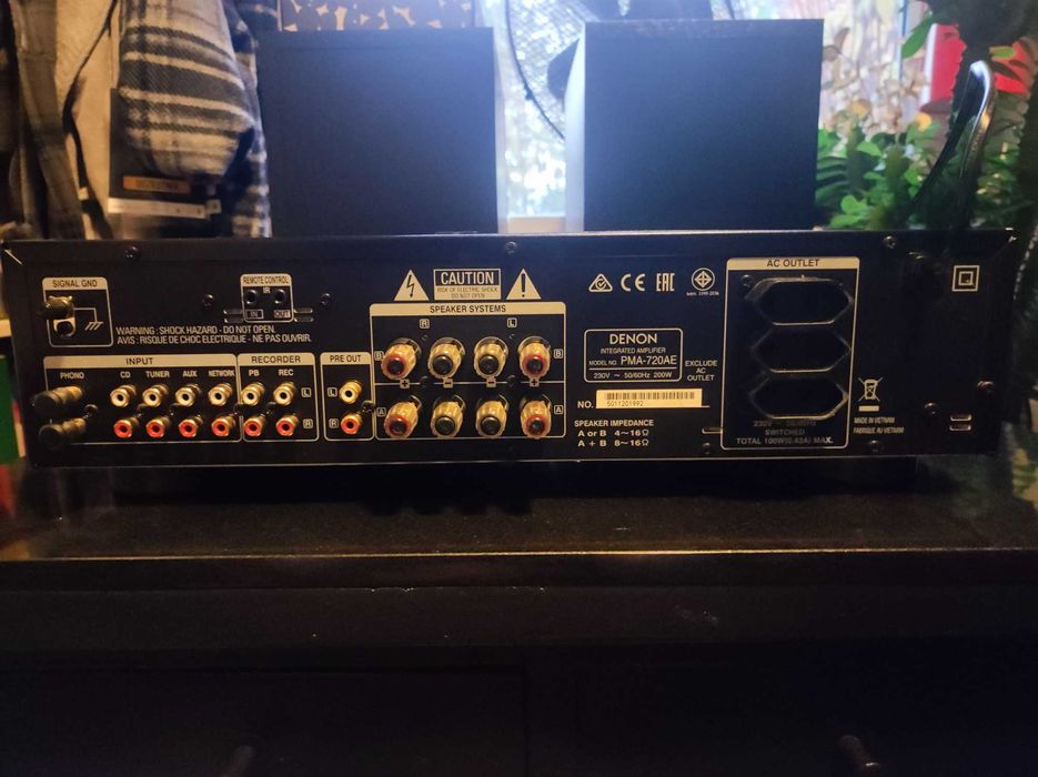 Wzmacniacz stereo Denon PMA-720AE