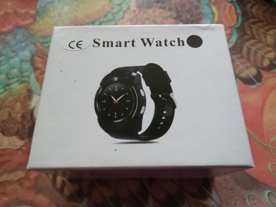 Smart watch phone V8