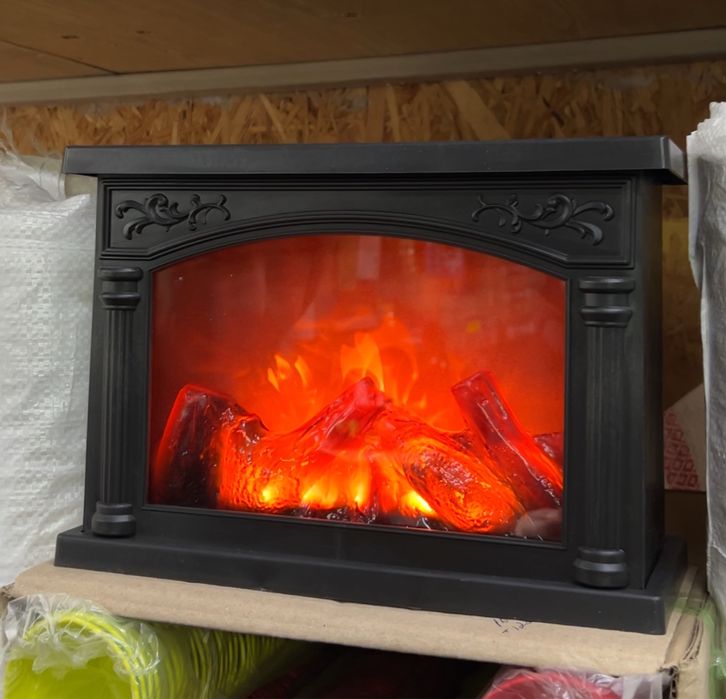 Камін на батарейках, Новорічний декор 28 см, дуже гарно виглядає