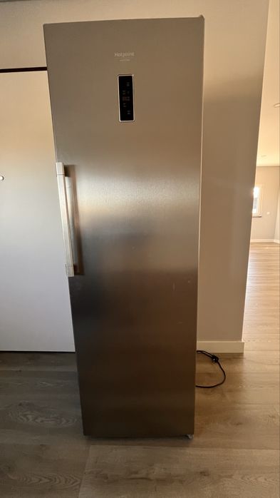 Frigorifico Hotpoint para despachar