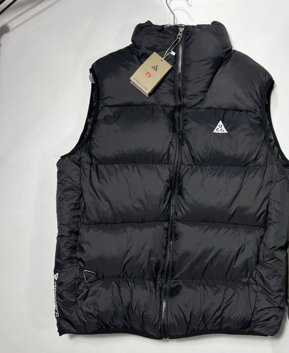 Жилетка чорна NIKE ACG/безрукавка найк асг, розмір L
