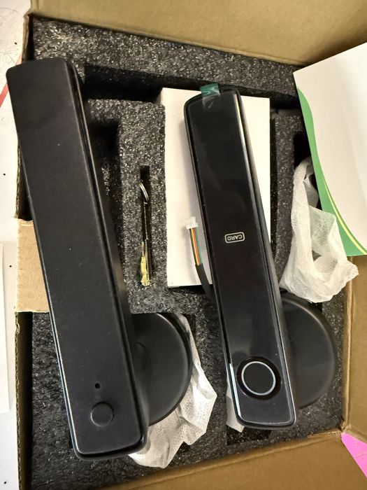 Inteligentna Klamka Zamek do drzwi z odciskiem palca tuya Bluetooth