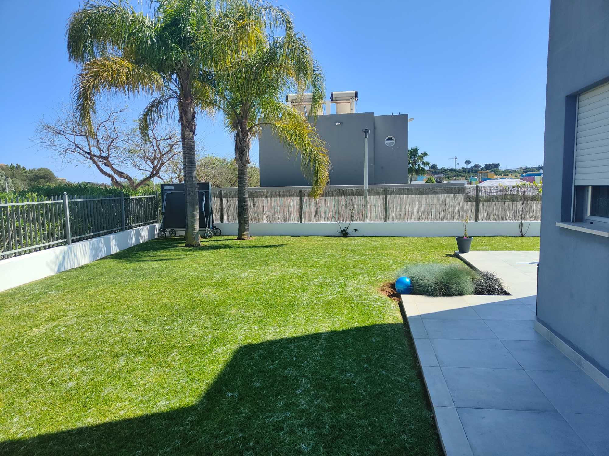 Vila Moderna 4 quartos/ piscina Privativa