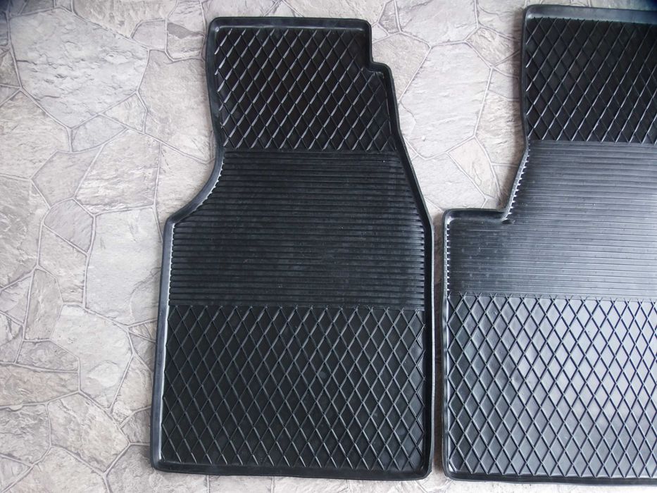 Dywaniki Gumowe Korytka VW Volkswagen Transporter T4