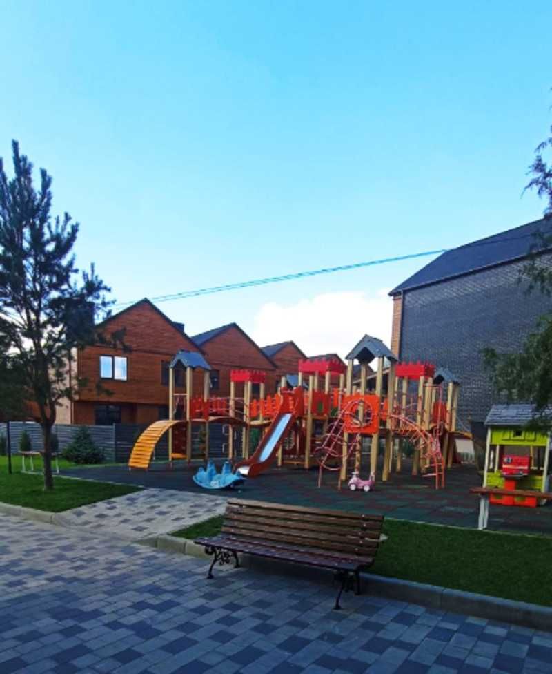 Продам 2к квартиру после строителей ЖК Comfort City Lagoon
2-я секция