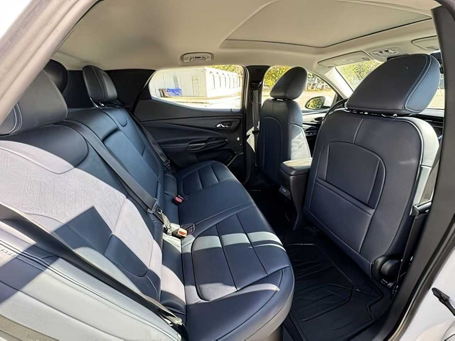 Chevrolet Bolt      2023