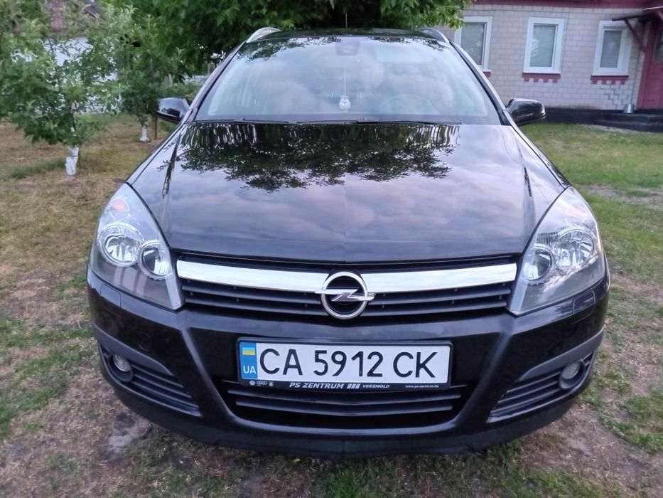 Продам Opel Astra H